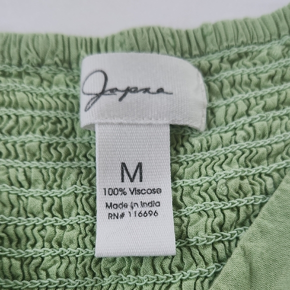 Green Ruffle Top - Picture 2 of 3